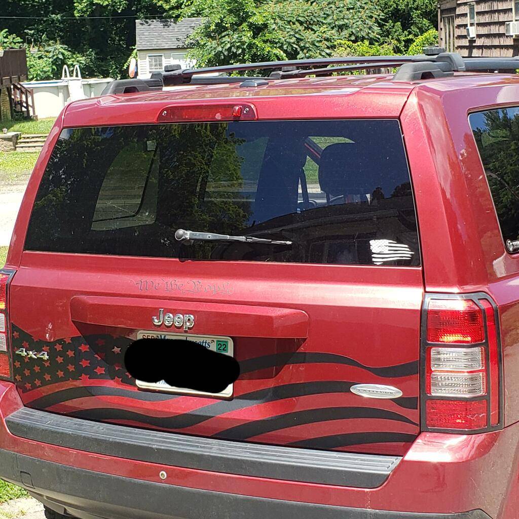 Jeep Gladiator Decal | Tailgate American Flag Stickers