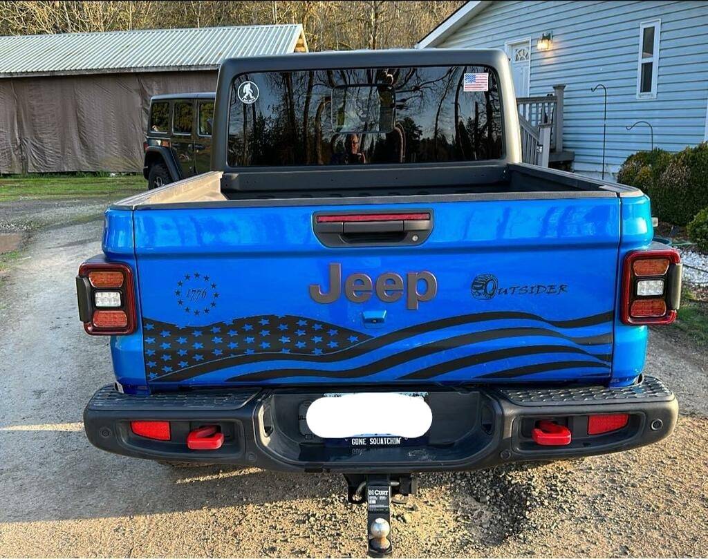 Jeep Gladiator Decal | Tailgate American Flag Stickers