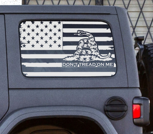 a sticker on the back of a car that says don't tread on