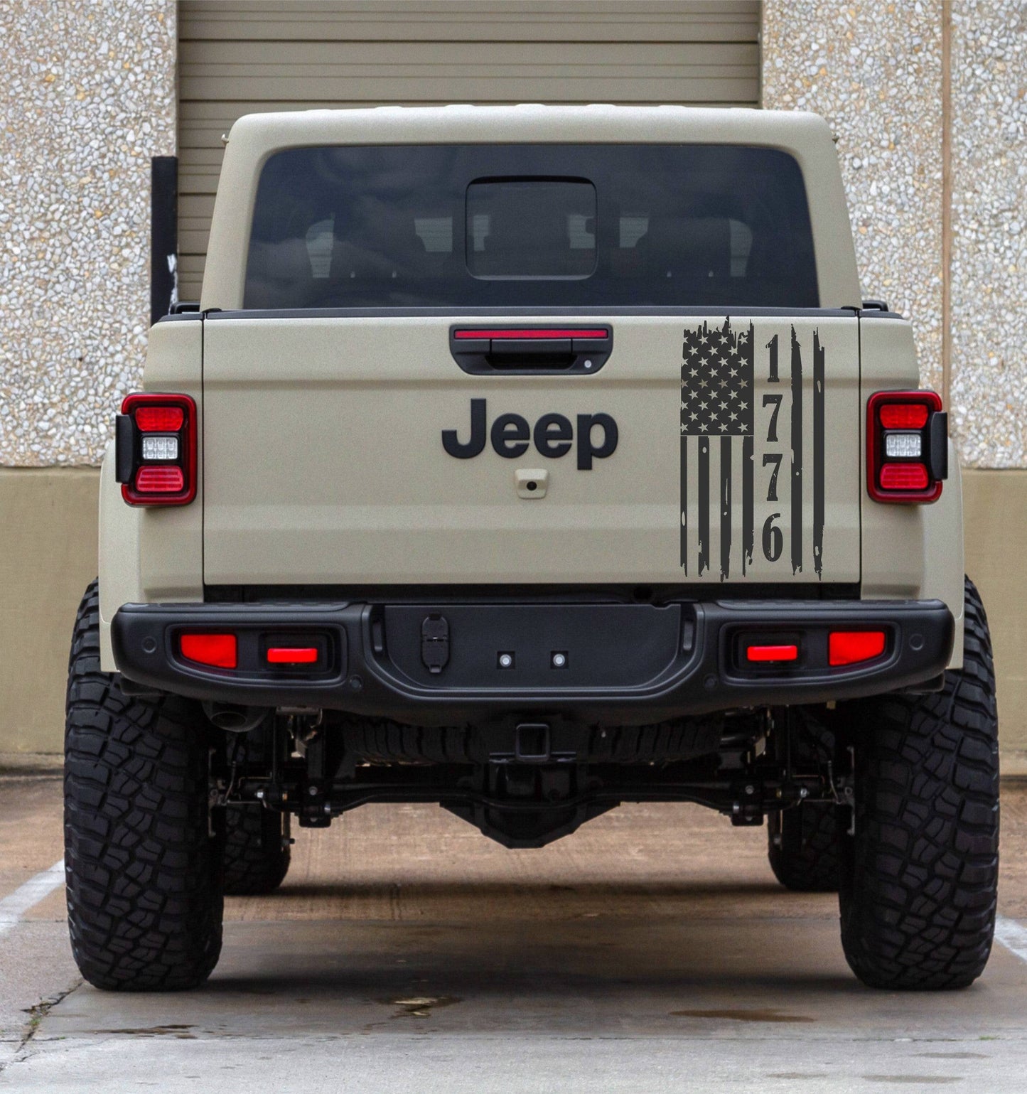 Distressed American Flag Vinyl Decal for Jeep Gladiator Tailgate