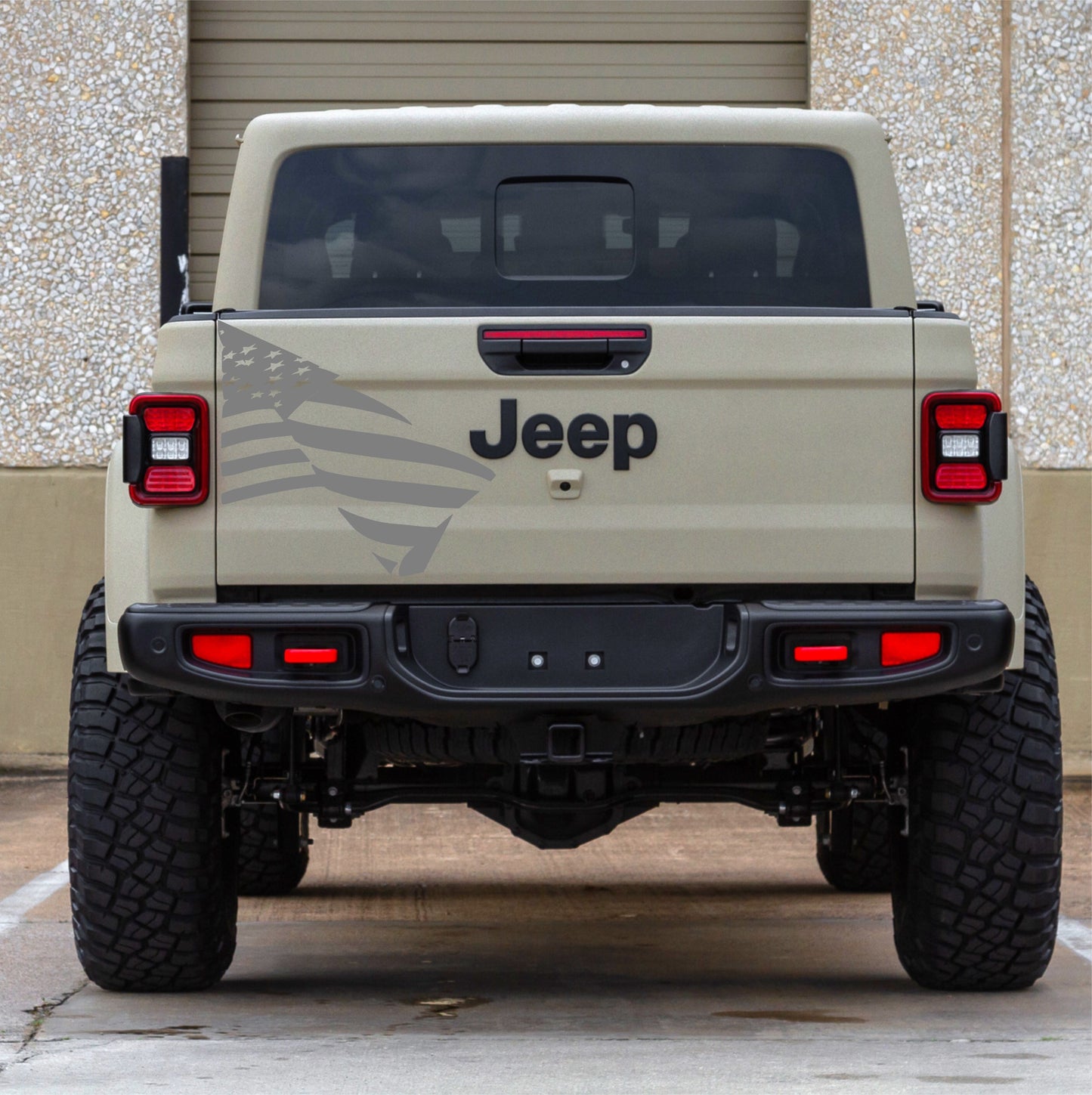 American Flag (Waving) Decal for Jeep Gladiator/Trucks Tailgate 